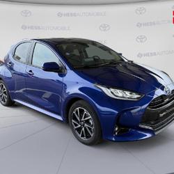 Toyota Yaris 116h Design 5p MY22 Metz