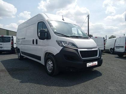 Peugeot Boxer - 18 325€ HT L3H2 2.2 BlueHDi 140ch Premium - 21 990 €