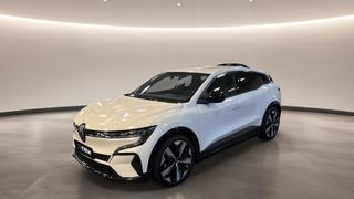 Renault Megane E-Tech  - photo 0