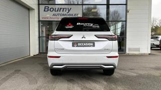 Mitsubishi Outlander  - Instyle - photo 3