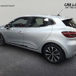 Renault Clio 5 Clio E-Tech 140 - 21N Intens Brie-Comte-Robert