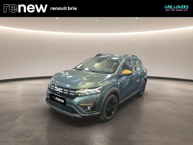 Dacia Sandero  - 15 680 €