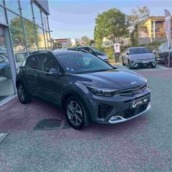 Kia Stonic 1.0 T-GDI 120 CH MHEV DCT7 GT Line Al&egrave;s