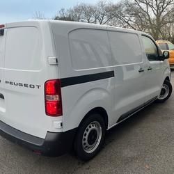 Peugeot Expert 1.5 D 120 S&S M La Montagne