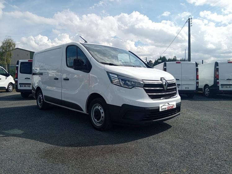 Renault Trafic  - 21 990 €