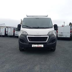 Peugeot Boxer 15 825&euro; HT L1H1 2.2 BlueHDi 120ch Premium occasion - Saint-Georges-Montcocq - photo 2/14