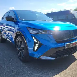 Renault Rafale 1.2 E-TECH FULL HYBRID 200CH ESPRIT ALPINE - 25 H&eacute;rouville-Saint-Clair