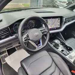 Volkswagen Touareg 3.0 TSI EHYBRID 462CH R 4MOTION BVA8 H&eacute;rouville-Saint-Clair