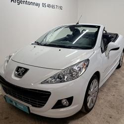 Peugeot 207 CC SPORT 1.6 HDI 16V 112 FAP BLUE LION occasion - Argentonnay - photo 2/17