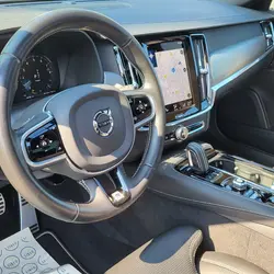 Volvo V90 T8 TWIN ENGINE 303 + 87CH R-DESIGN GEARTRONIC 40G occasion - H&eacute;rouville-Saint-Clair - photo 2/30