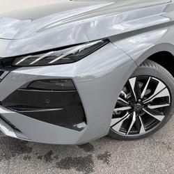 Peugeot 308 SW Phase 2 1.5 BLUEHDI 130 SW AUTO8 ALLURE La Montagne