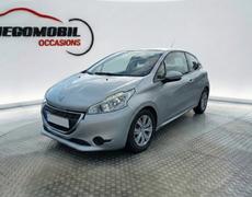 Peugeot 208 Châtillon-en-Vendelais