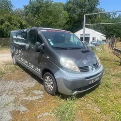 Renault Trafic Passenger L2H1 1200 2.5 DCI 150CH FAP EXPRESSION Coulounieix-Chamiers