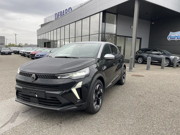 Renault Captur  - 27 975 €
