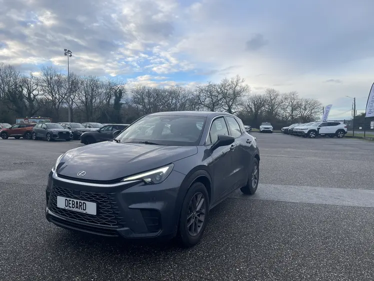 Lexus LBX  - 34 900 €