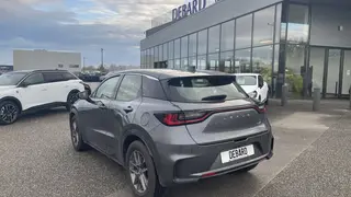 Lexus LBX  - photo 1