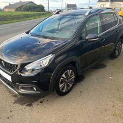 Peugeot 2008 2008 PureTech 110ch SetS EAT6 Allure Business Saint-Vougay