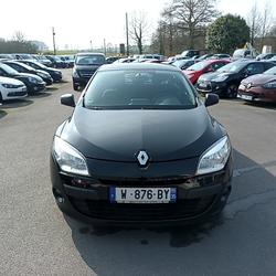 Renault Megane 3 1.6 16v 100 TOM TOM Ch&acirc;tillon-en-Vendelais