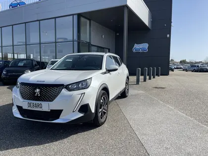 Peugeot 2008 - 1.2 PURETECH 130CH S&S ALLURE EAT8 - 14 990 €