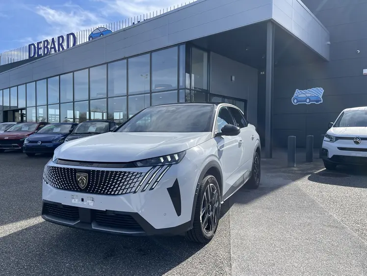 Peugeot 3008  - Gt - 31 990 €
