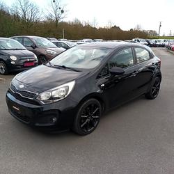 Kia Rio 1.1 CRDI 75ch ISG Style Ch&acirc;tillon-en-Vendelais