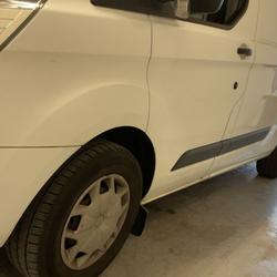 Ford Transit Custom 2.2 TDCI 100ch 290 L2H1 Trend Ch&acirc;tillon-en-Vendelais