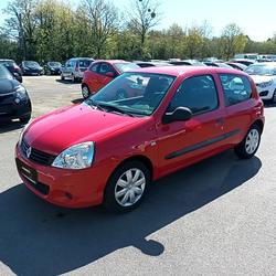Renault Clio Campus 2 Authentique 1.2 Eco2 Ch&acirc;tillon-en-Vendelais