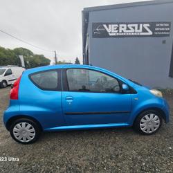 Peugeot 107 107 1.0e 12V 68ch Urban Sainte-Luce-sur-Loire