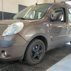 Renault Kangoo SL TomTom Edition 1.6 16v 105 Ch&acirc;tillon-en-Vendelais