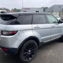 Land Rover Range Rover Evoque Mark III TD4 180 HSE Dynamic A - GARANTIE 1 AN NATIONALE - occasion - Redon - photo 3/19