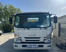 Autres Isuzu Châteaubourg