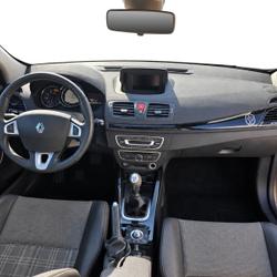 Renault Megane 3 Estate 1.5 dCi 110 FAP eco2 Bose occasion - Cou&euml;ron - photo 3/11