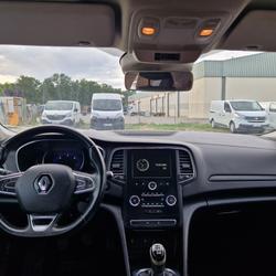 Renault Megane 4 Blue dCi 115 Business R&eacute;den&eacute;