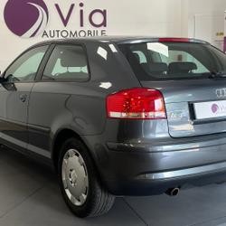 Audi A3 1.6i Attraction 102 Alen&ccedil;on