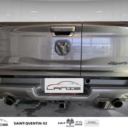 Dodge Ram 1500 CREW CAB 5.7 V8 HEMI e-TORQUE LIMITED PACK NIGHT Saint-Quentin