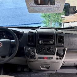 Capucine Mc Louis FIAT 140CV SEYNOD