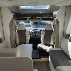 Capucine Chausson FORD 610 TRANSIT 2.0L TDCI 170 Saint-Berthevin