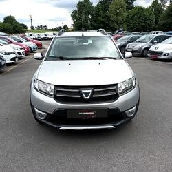 Dacia Sandero Stepway Prestige dCi 90 Ch&acirc;tillon-en-Vendelais