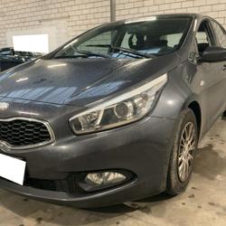 Kia Cee'd 1,4 Diesel CRDi 90 ch BVM 6 Motion Ch&acirc;tillon-en-Vendelais
