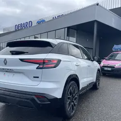 Renault Austral 1.2 E-TECH FULL HYBRID 200CH ESPRIT ALPINE - 25 M&eacute;rignac