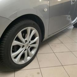Mazda Mazda3 1.6 MZR 105 El&eacute;gance Ch&acirc;tillon-en-Vendelais