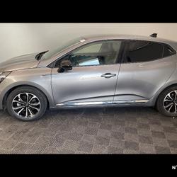 Renault Clio 5 Clio E-Tech full hybrid 145 Techno P&eacute;ronne