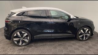 Renault Megane E-Tech  - photo 4