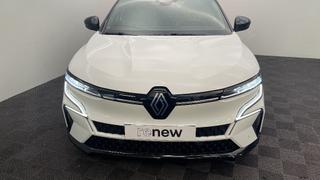 Renault Megane E-Tech  - photo 2