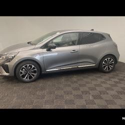 Renault Clio 5 E-Tech full hybrid 145 ch GSR2 Techno occasion - P&eacute;ronne - photo 2/27