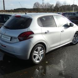 Peugeot 208 1.2 82ch BVM5 Style Gtie 24 mois Merlevenez