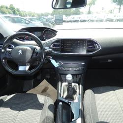Peugeot 308 SW Phase 2 BlueHDi 100ch SetS BVM6 Active Business Merlevenez