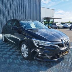Renault Megane 4 Blue dCi 115 Evolution Merlevenez