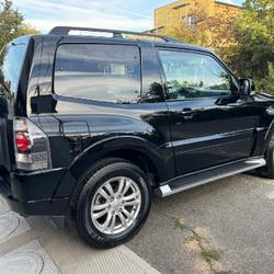 Mitsubishi Pajero 3.2 DI-D Instyle A occasion - Merlevenez - photo 2/10