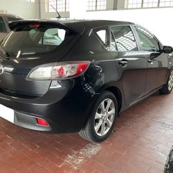 Mazda Mazda3 1.6 MZR 105 El&eacute;gance Ch&acirc;tillon-en-Vendelais